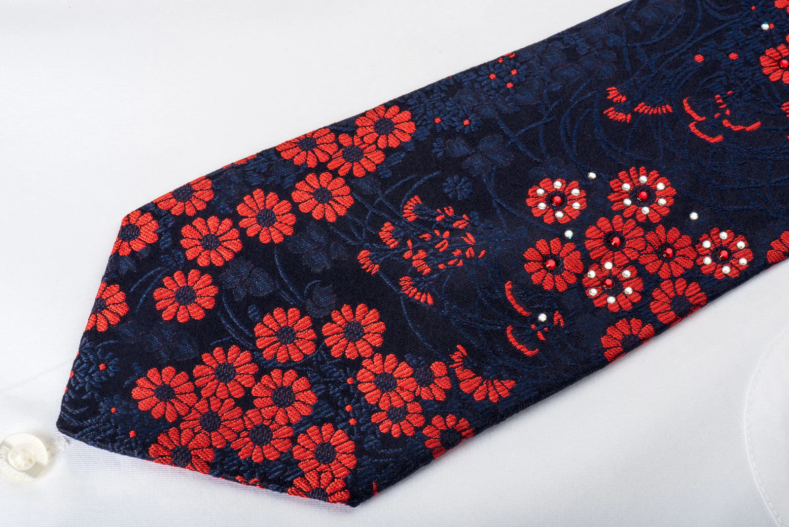 Rogers Dail Silk Necktie Red Floral On Blue Sparkling With Rhinestones - Image 7