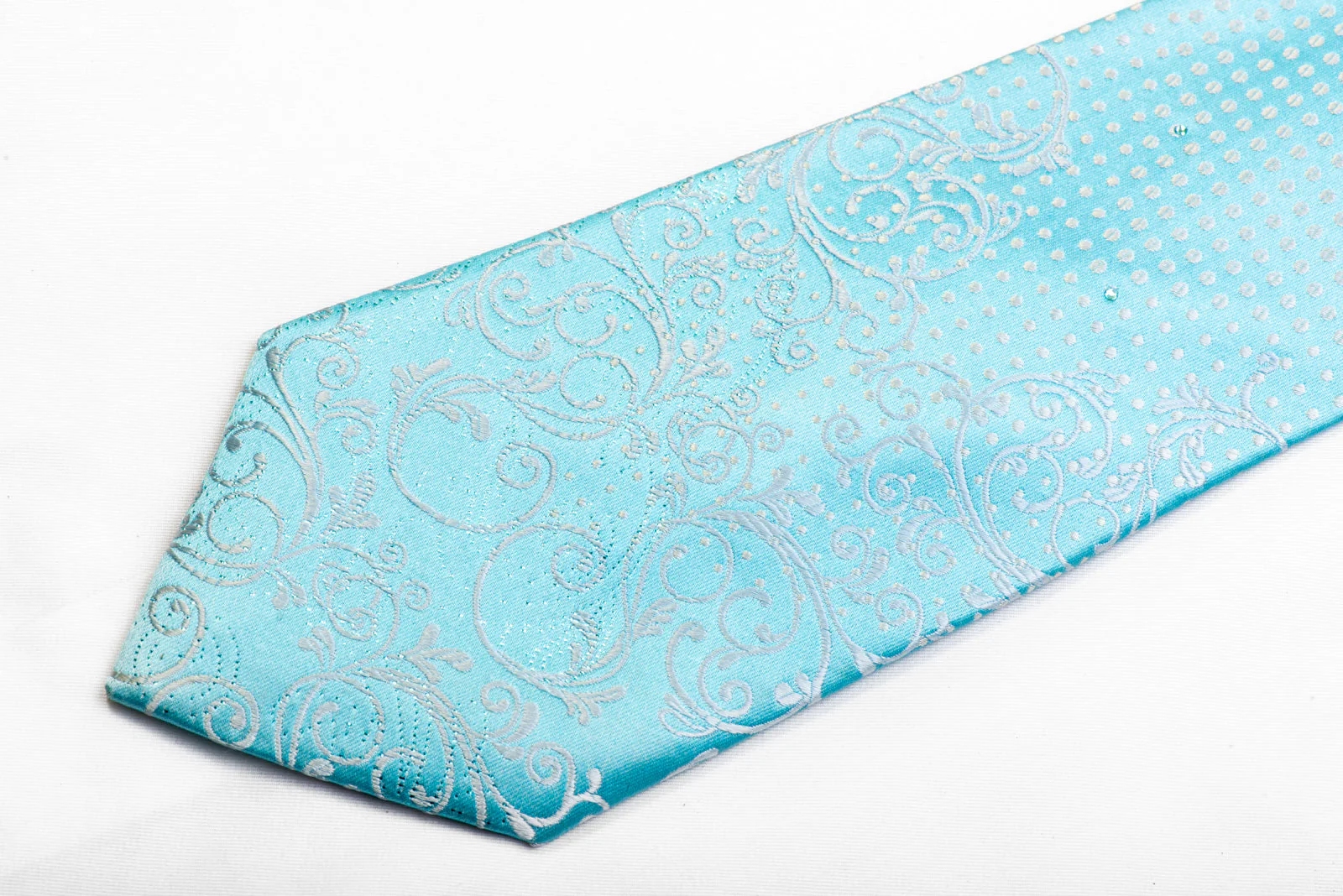 Vito Rufolo Crystal Rhinestone Silk Tie Silver Blue Scrolls On Pale Blue - Image 3